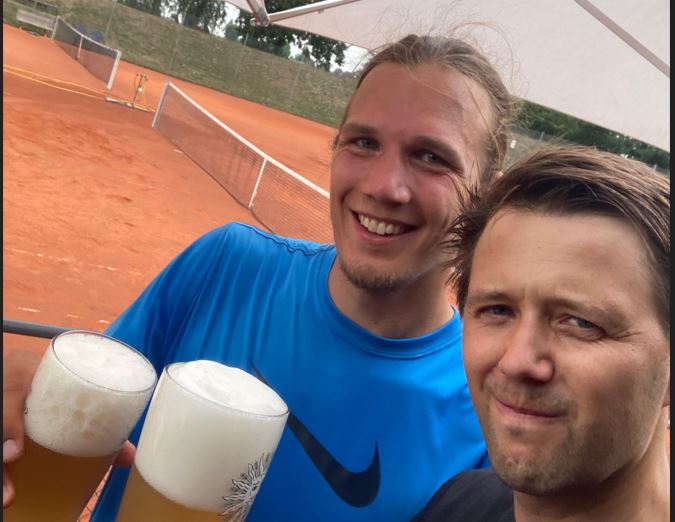 Herren 30 steigen auf